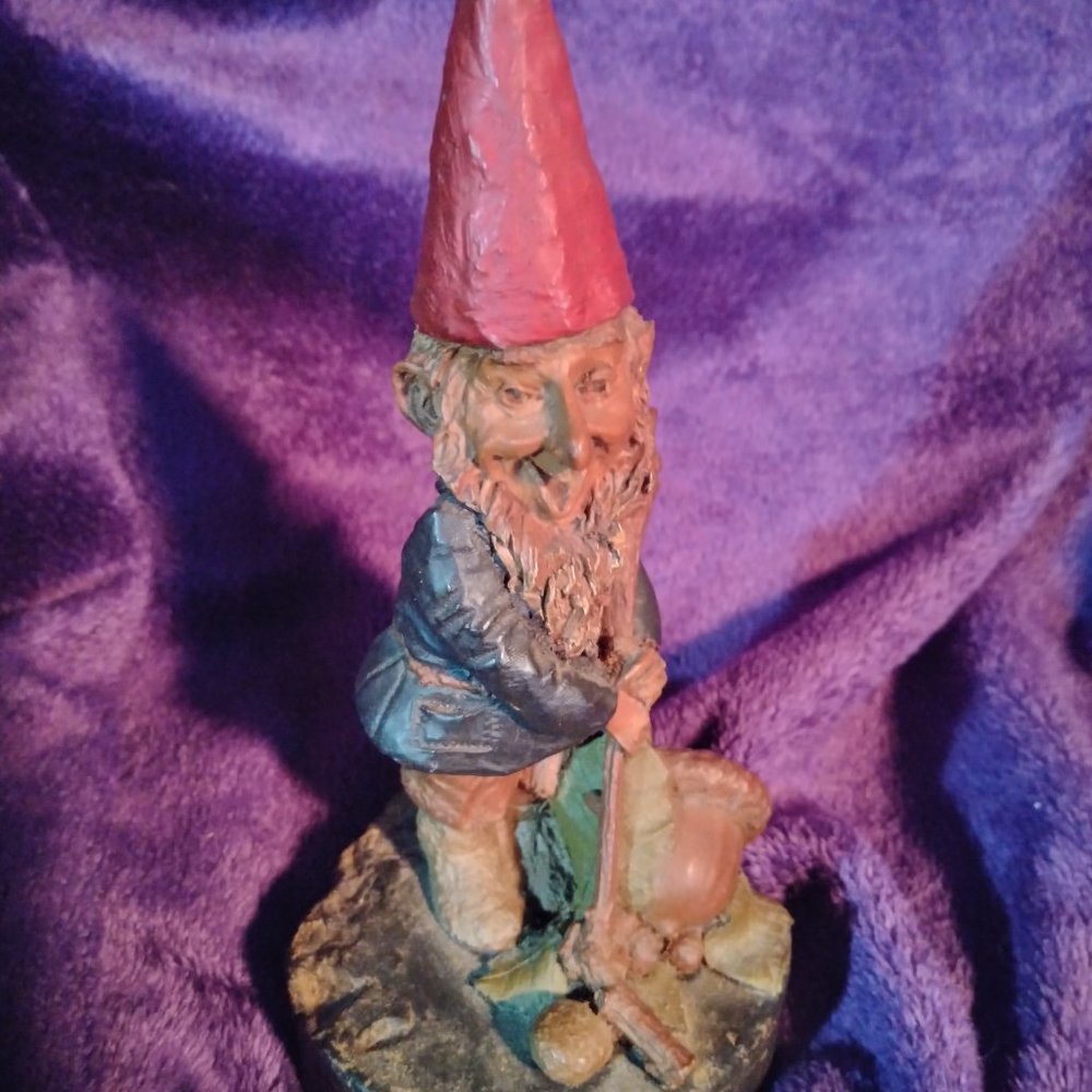 Tom Clark Vintage Gnome Figurine 29 Puck